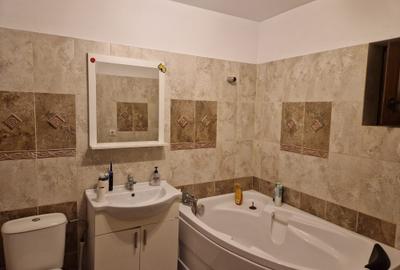 Duplex cu 6 camere cu Canalizare în Moara de Vânt - 3