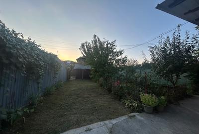 Casă cu 2 camere cu Teren 410 Mp în Lacurile