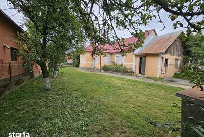 Casă cu 4 camere cu Teren 139 Mp în Cociu