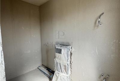 Apartament cu 3 camere în Giroc