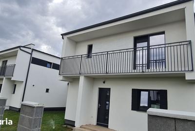 Casă cu 5 camere cu Teren 350 Mp în Dumbrăvița - 5