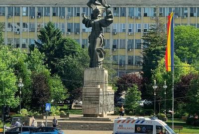 Apartament cu 3 camere decomandat în Piața Unirii - 4