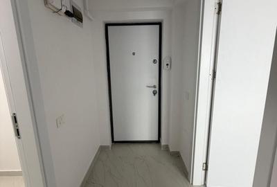 Apartament cu 2 camere decomandat în Metalurgiei