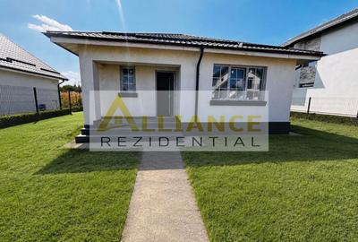 Casă individuală cu 3 camere cu Canalizare în Berceni
