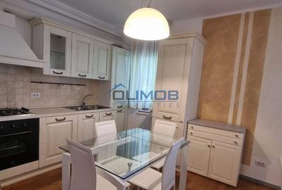 Apartament cu 3 camere decomandat, mobilat în Sisești