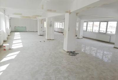 Birou, de 800 mp, în Ultracentral - 5