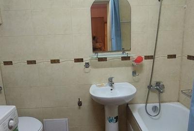 Apartament cu 2 camere semidecomandat în Plopilor