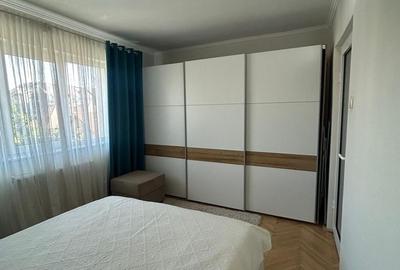 Apartament cu 3 camere semidecomandat în Central - 8