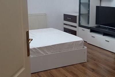 Garsonieră decomandată în Central - 4