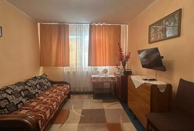 Apartament cu 2 camere semidecomandat în Obor - 1
