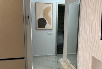 Apartament cu 3 camere decomandat în Exterior Vest - 2