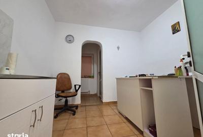 Apartament cu 4 camere decomandat în E3 - 9
