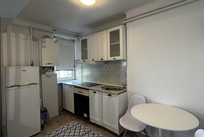 Apartament cu 2 camere decomandat, mobilat în Central - 2