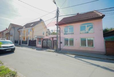 Casă individuală cu 15 camere cu Teren 380 Mp în Decebal - 28