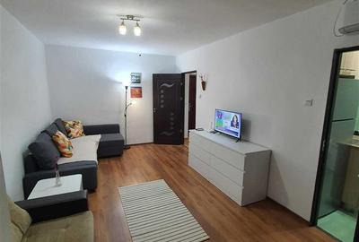 Garsonieră semidecomandată, mobilată în Colentina