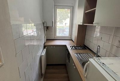 Apartament cu 2 camere semidecomandat în Drumul Carului