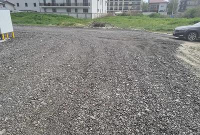 Teren de 1000 mp, în Nord - 2