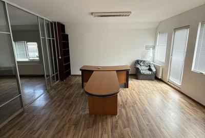 Spațiu comercial, de 200 mp, în Florești - 2