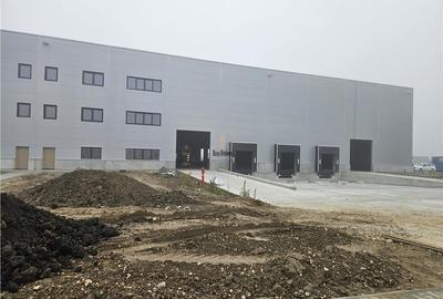 Spațiu industrial, de 1,770 mp, în Vest - 23