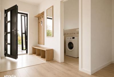 Casă cu 3 camere cu Teren 250 Mp în Ipotești