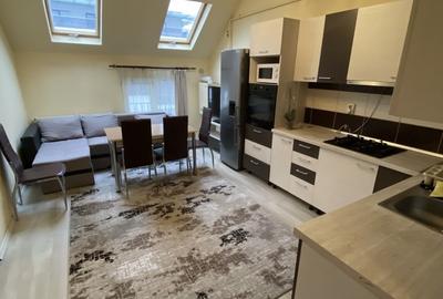Apartament cu 3 camere decomandat, mobilat în Iris