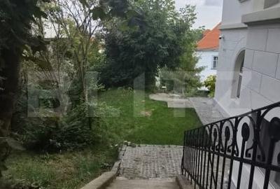 Garsonieră decomandată, mobilată în Centrul Istoric - 13