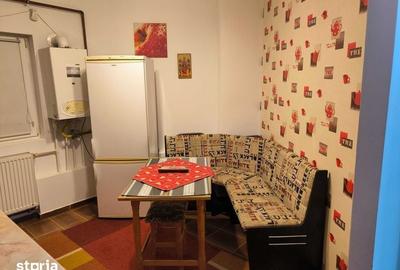 Apartament cu 2 camere decomandat în Central