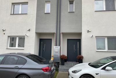 Casă cu 3 camere cu Teren 132 Mp în Nord