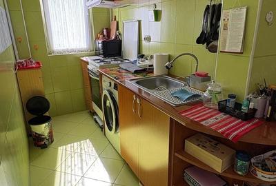 Apartament cu 2 camere decomandat în Lujerului