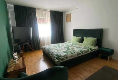 Apartament cu 3 camere decomandat, mobilat în Aviației