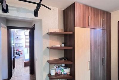 Apartament cu 4 camere decomandat în Ostroveni