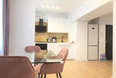 Apartament cu 3 camere decomandat, mobilat în Drumul Taberei