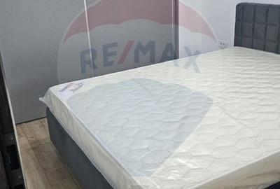 Apartament cu 2 camere nedecomandat, mobilat în Tractorul - 3