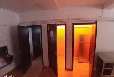 Spațiu comercial, de 65 mp, în Central