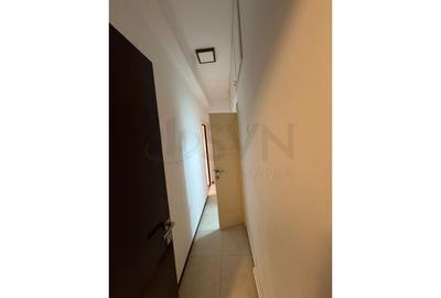 Apartament cu 4 camere decomandat în Dacia - 12