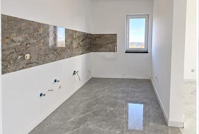 Casă cu 4 camere cu Teren 350 Mp în Berceni
