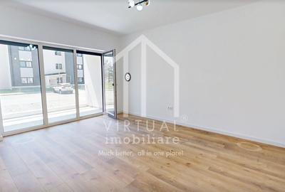 Apartament cu 3 camere semidecomandat, mobilat în Cristian