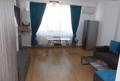 Apartament cu 2 camere decomandat în Palazu Mare