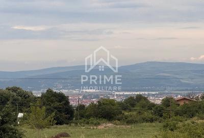 Casă cu Teren 690 Mp în Central