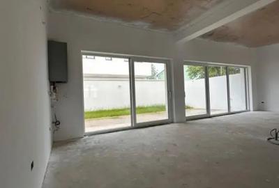 Casă cu 5 camere cu Teren 300 Mp în Primo - 4
