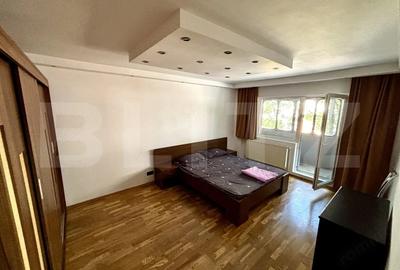 Apartament cu 2 camere decomandat în Soarelui