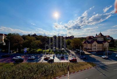 Apartament cu 3 camere în Central