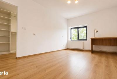 Spațiu comercial, de 98 mp, în Ultracentral - 8
