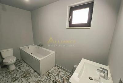 Casă cu 4 camere cu Teren 350 Mp în Berceni - 2