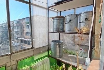 Apartament cu 2 camere semidecomandat în Găvana - 4