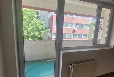 Apartament cu 2 camere decomandat în Energia - 10