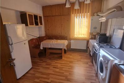 Apartament cu 2 camere decomandat în Central - 3