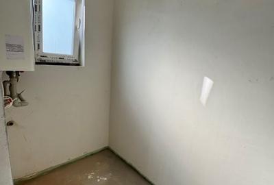 Casă cu 4 camere în Satu Nou de Jos