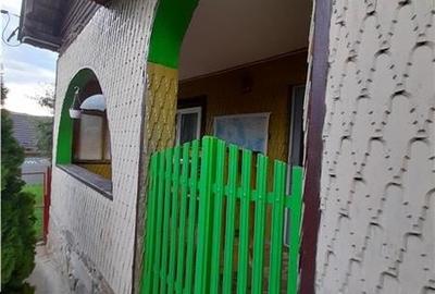 Casă cu 4 camere cu Teren 987 Mp în Central - 9
