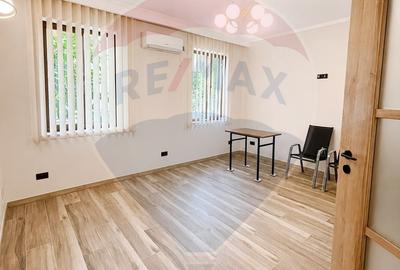 Apartament cu 3 camere în Iancului